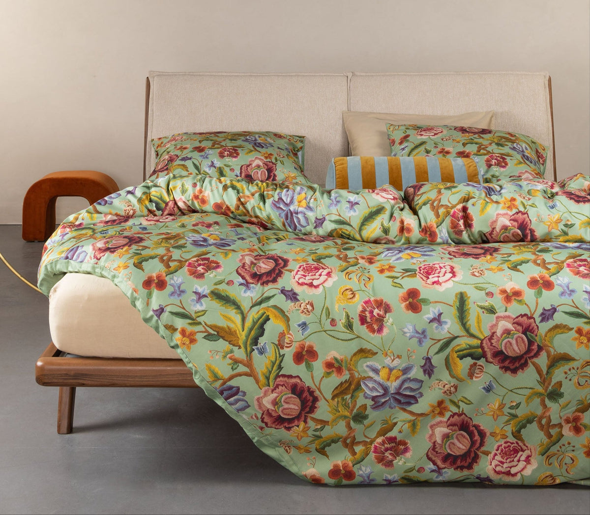 Satin Blumenbettwäsche Rosanella basil green