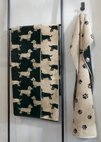 Handtuch Dogs Allover und Pfoten schwarz beige 