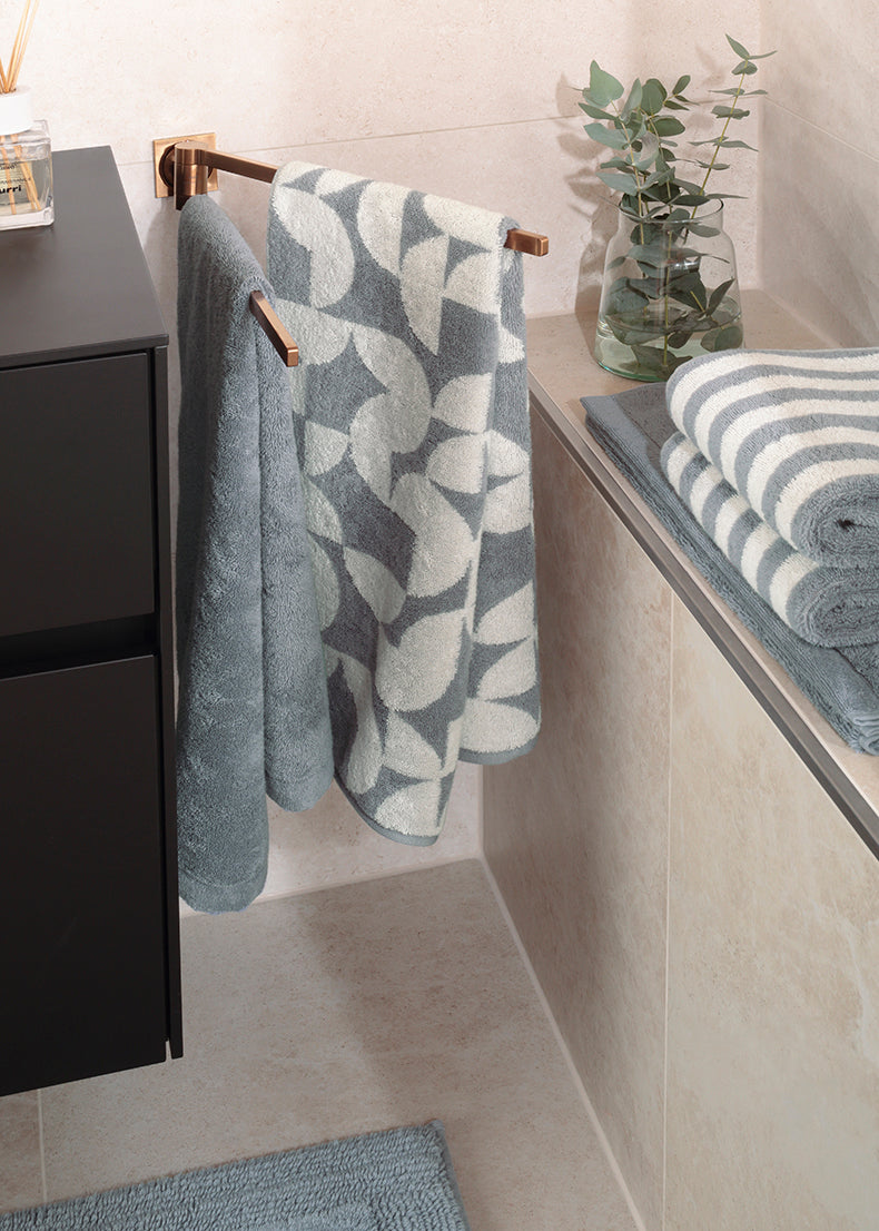 Cawö Handtücher Studio Grafik und Uni 7007 nordic blue