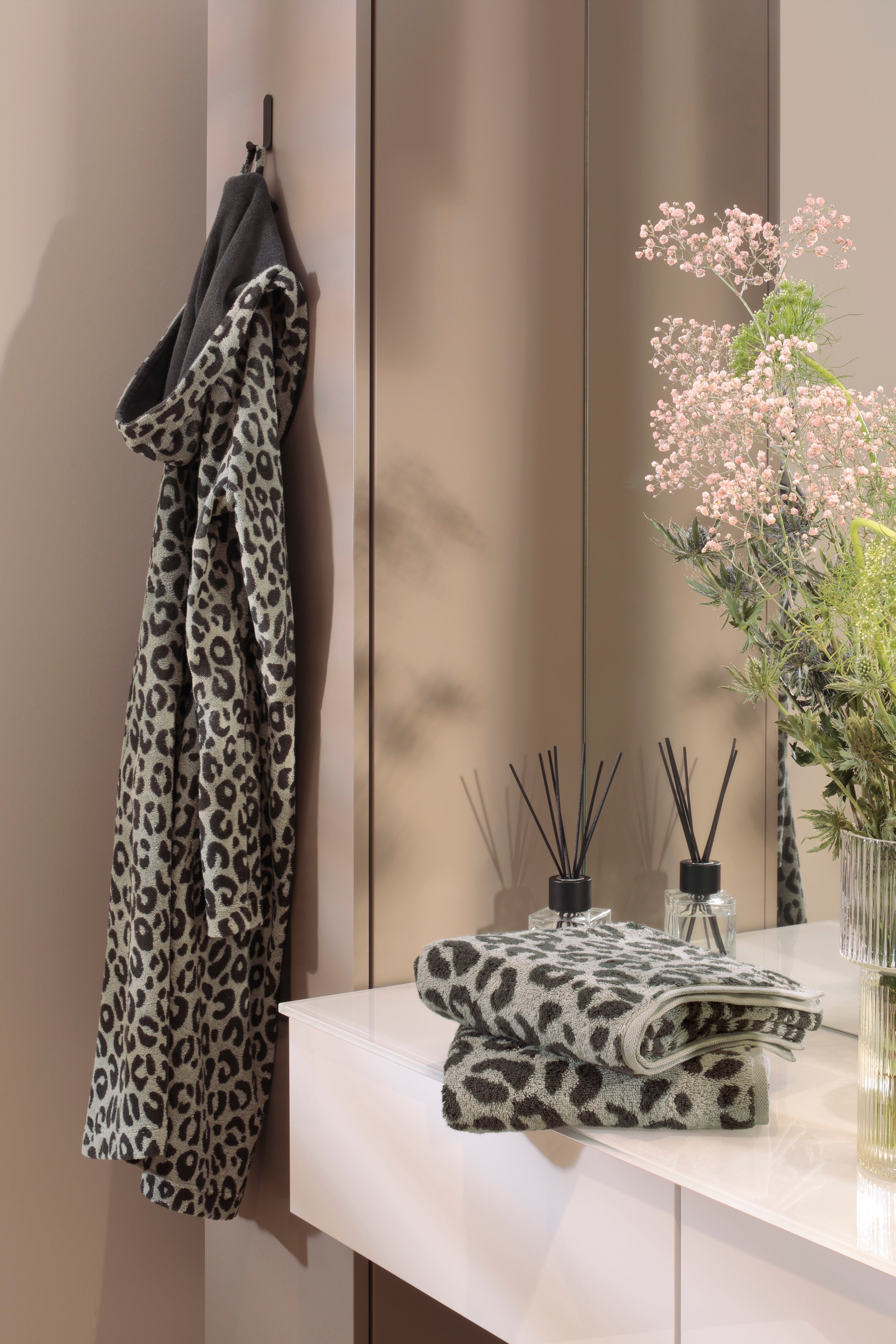 Leo Handtuch Cawö Two Tone basalt