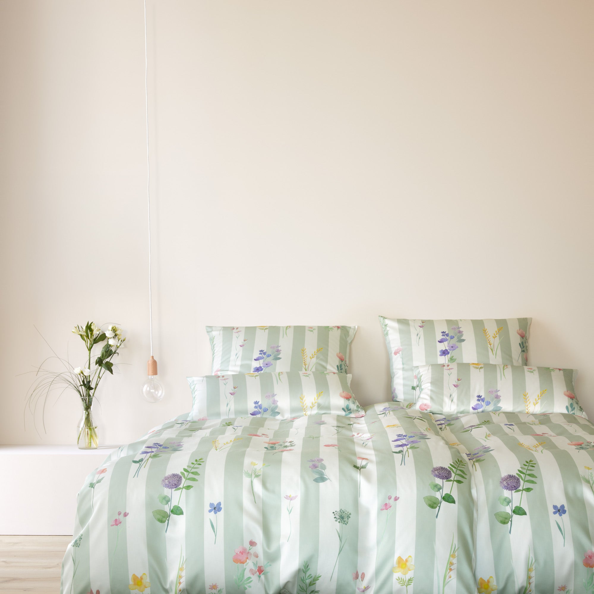 Satin Bettwäsche grün Flowerstripe Elegante