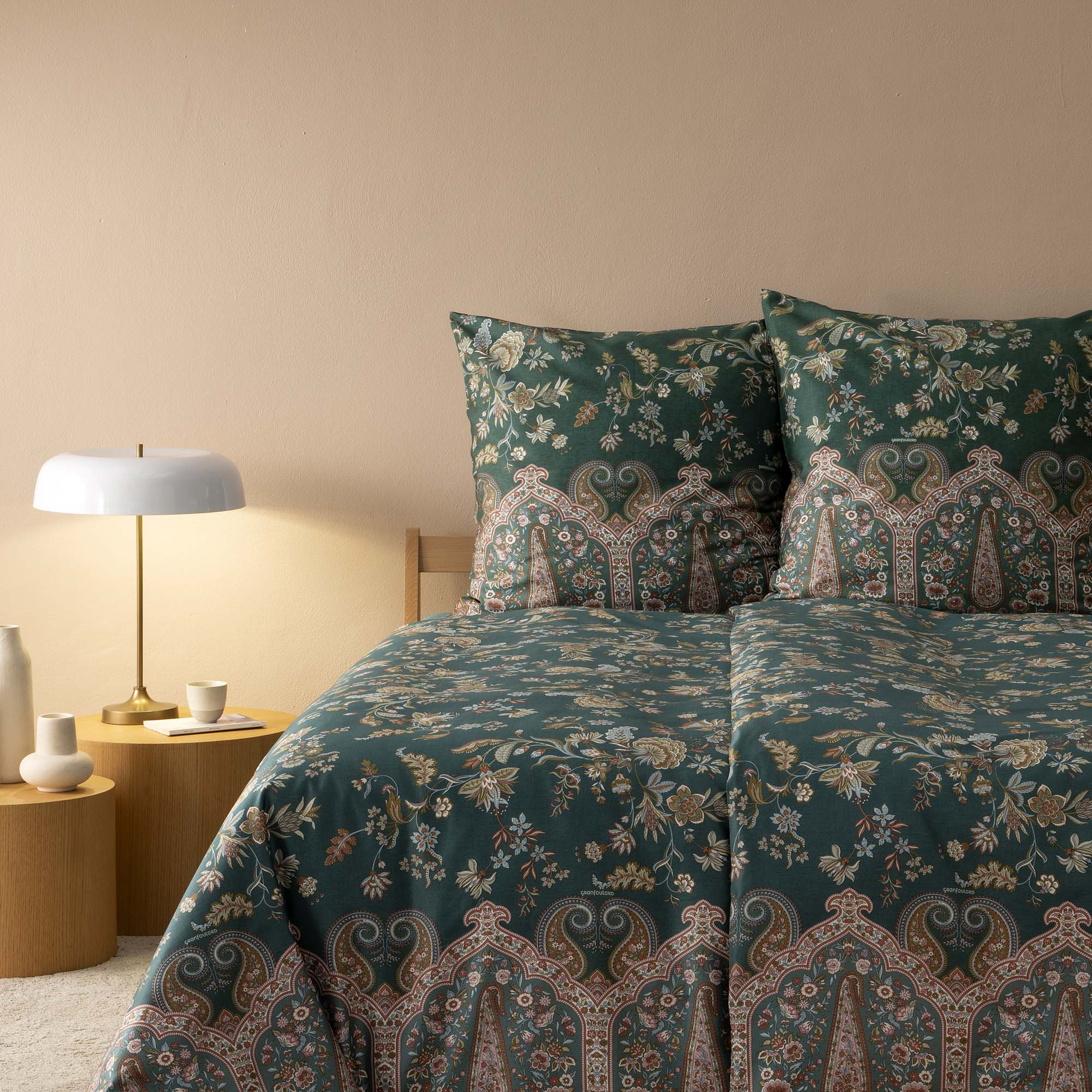 Bassetti Bettwäsche Indian Roses dunkelgrün mit zwei Kissen
